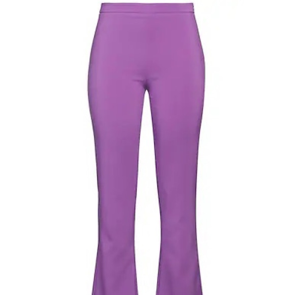 New with tags purple pants. Size 6 (Italian 42)